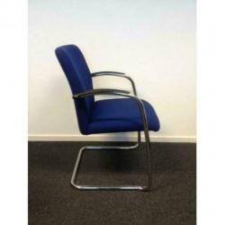 Vergaderstoelen Drisag blauw / chroom sledeframe. 1x