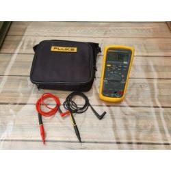 Fluke 87V True RMS multimeter