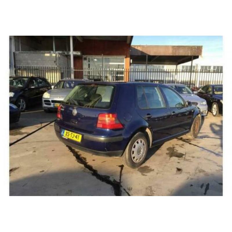 Volkswagen Golf 1.4 16v