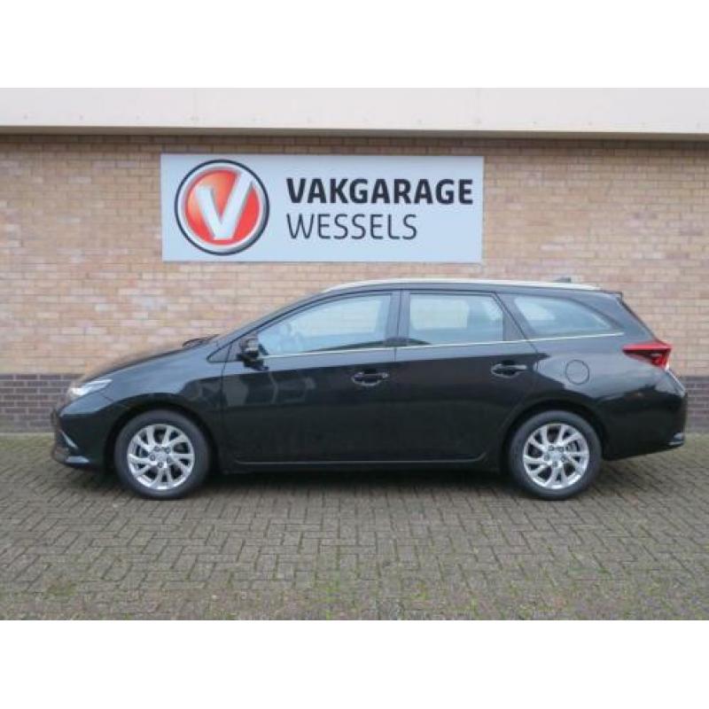 Toyota Auris Touring Sports 1.2T Energy | Navi | Camera | Cl