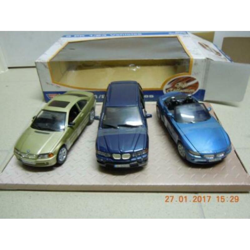 Giftset BMW 328CI, BMW X5 EN BMW Z4. Model van het merk MOTO