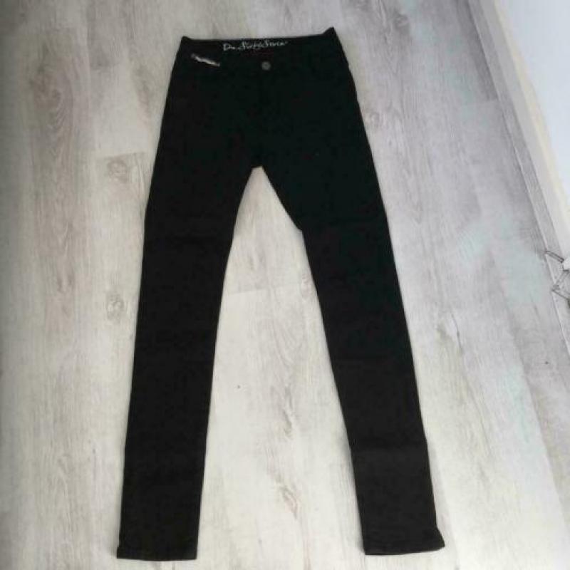 3076 Gloednieuwe jeans midrise slimfit SIXTY SEVEN; Mt=29/32