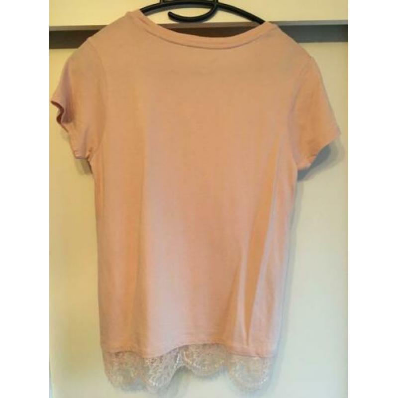 Sting / Cotton Club: Roze basic top met kantje (S)