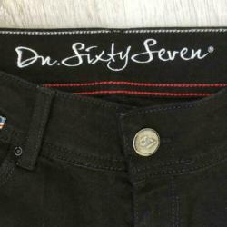 3076 Gloednieuwe jeans midrise slimfit SIXTY SEVEN; Mt=29/32