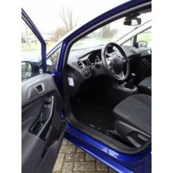 Ford Fiesta 1.0 Style 65PK CRUISE/NAVI/TREKHAAK/AIRCO