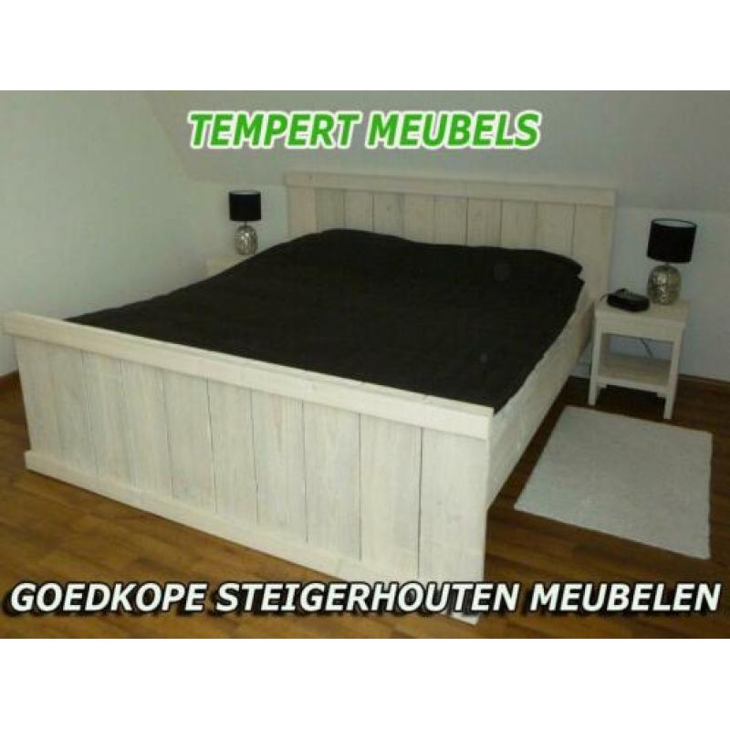 Steigerhouten 1 persoonsbed / Steigerhouten bed.