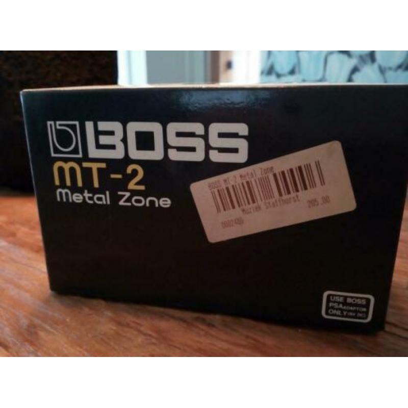 Boss MT-2 metal zone