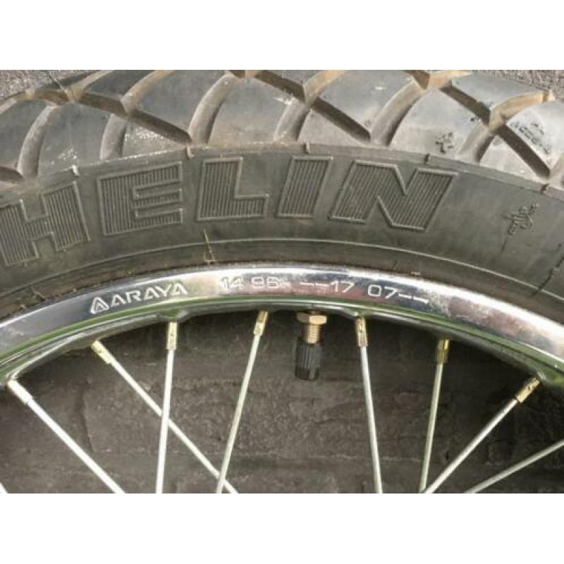 Velg Honda 320