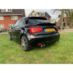 Audi A1 1.2 Tfsi 63KW 2010 Zwart