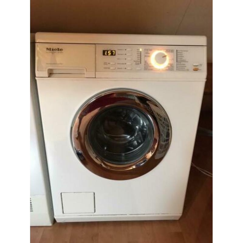 Miele W3616 5kg 1600T wasmachine, gratis Siemens droger!