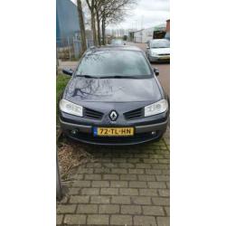 Renault Megane 1.9 DCI 96KW Expcom AUT E4 2006 Grijs