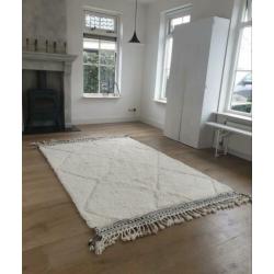 Beni Ouarain tapijt 265x158cm vloerkleed berber scheerwol