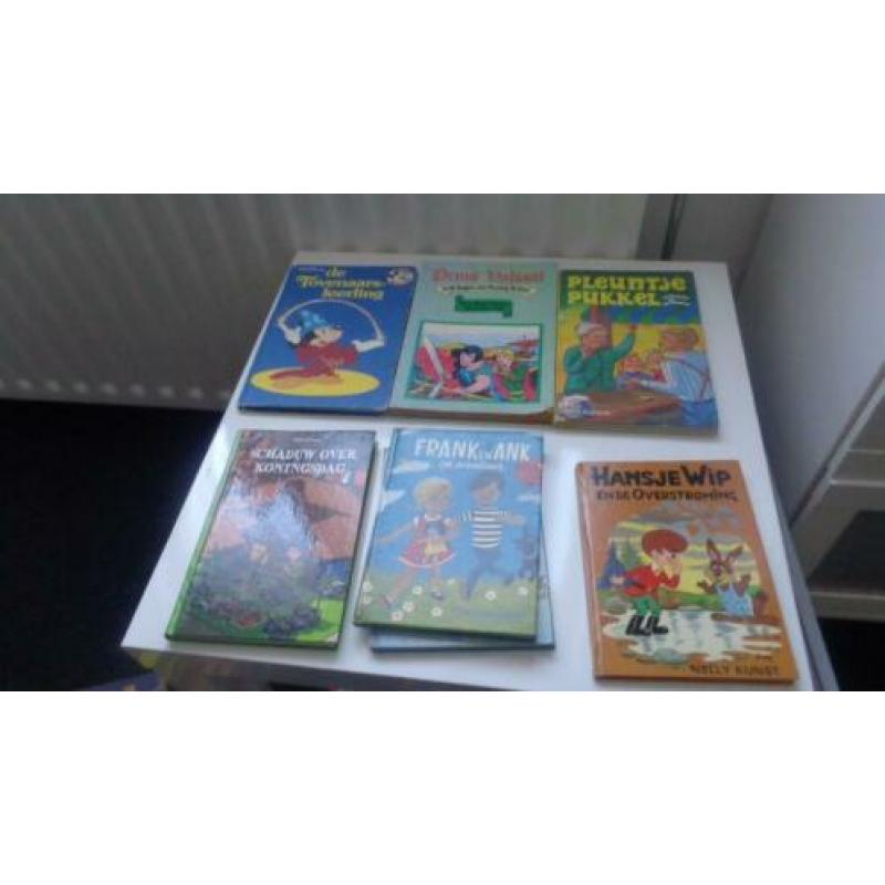 Kies uit ruim 40 Kinderboeken Zie tekst en foto,s