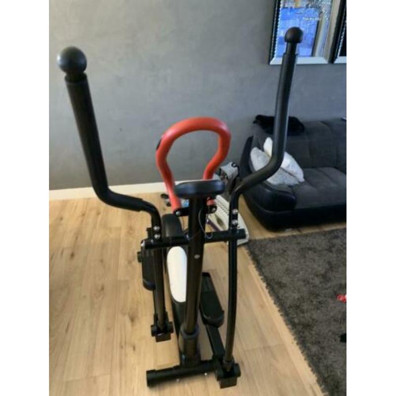 Cross trainer