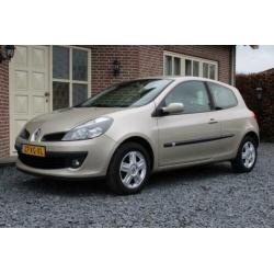 Renault Clio 1.4 16V 3Drs Dynamique Sport /Clima /Cruise /LM