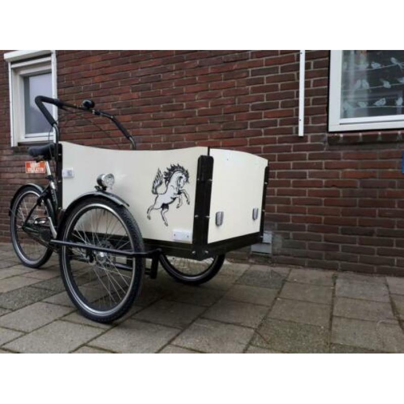 Bakfiets troy de luxe in nieuwstaat