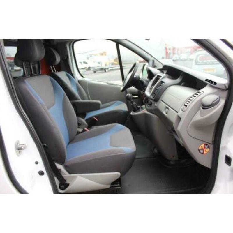 Renault Trafic 2.0 dCi T27 L1H1 Eco Black Edition (90pk) Nav