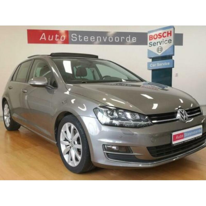 Volkswagen Golf 1.4 TSI BIJNA NIEUWSTAAT, PANODAK, XENON,