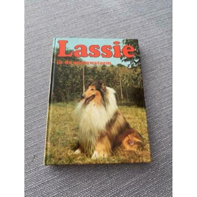 LASSIE de hond boekje vintage jeugdsentiment