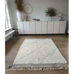 Beni Ouarain tapijt 265x158cm vloerkleed berber scheerwol