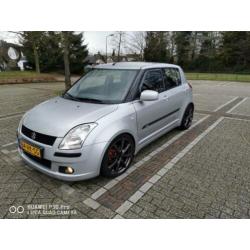 Suzuki Swift 1.3 5D 2005 Grijs