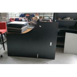 Trespa platen 120x160cm (rechte stuk=80x160cm) €17,50