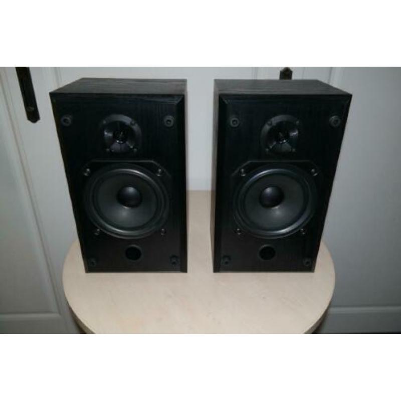 B&W speakers 200 series V201