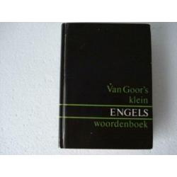 Engels klein woordenboekje 396 pagina’s