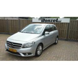 Mercedes-Benz B-Klasse 180 Ambition + AUTOMAAT + NAVIGATIE -