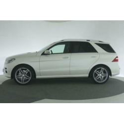 Mercedes-Benz M-Klasse 350 4matic AMG Aut. [ Luchtvering Nav