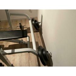 Halterbank / Squat Rack met 100 kg halterset