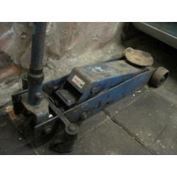 Autokrik / werkplaatskrik hydraulisch 1500 kilo