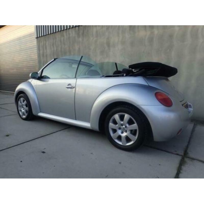 Volkswagen New Beetle Cabriolet 1.4 Highline