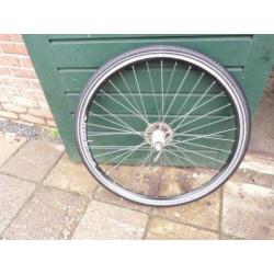 28 inch achterwiel 8 versn