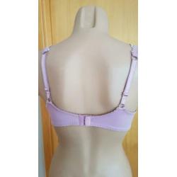 New Chantelle bra 80B