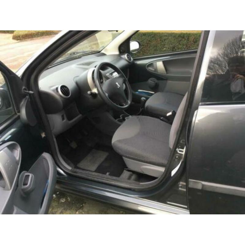 Peugeot 107 , 5 -deurs, bouwjaar 2007, kilometerstand 51.500