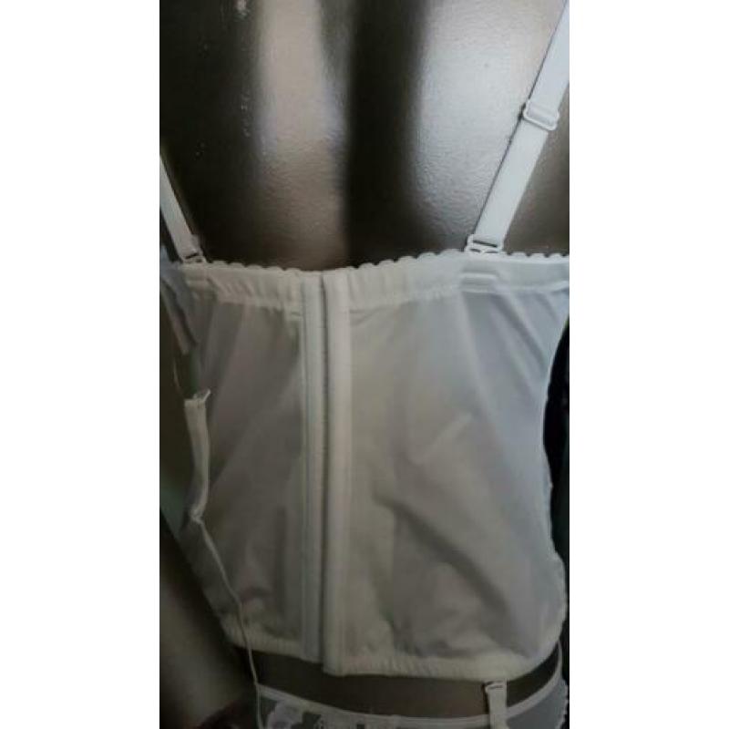 Ulla Dessous - Bruids torselet 90B-90C-90E - NIEUW + label