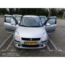 Suzuki Swift 1.3 5D 2005 Grijs