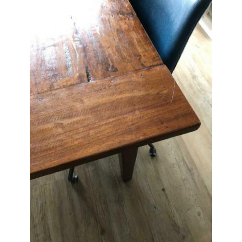 Massief Houten eettafel