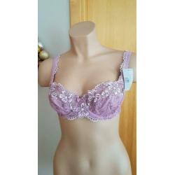 New Chantelle bra 80B