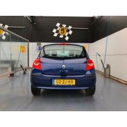 Renault Clio 1.2-16V Special Line 5-DEURS, AIRCO, TIPTOP!