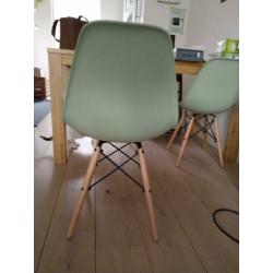 4 design eetkamerstoelen