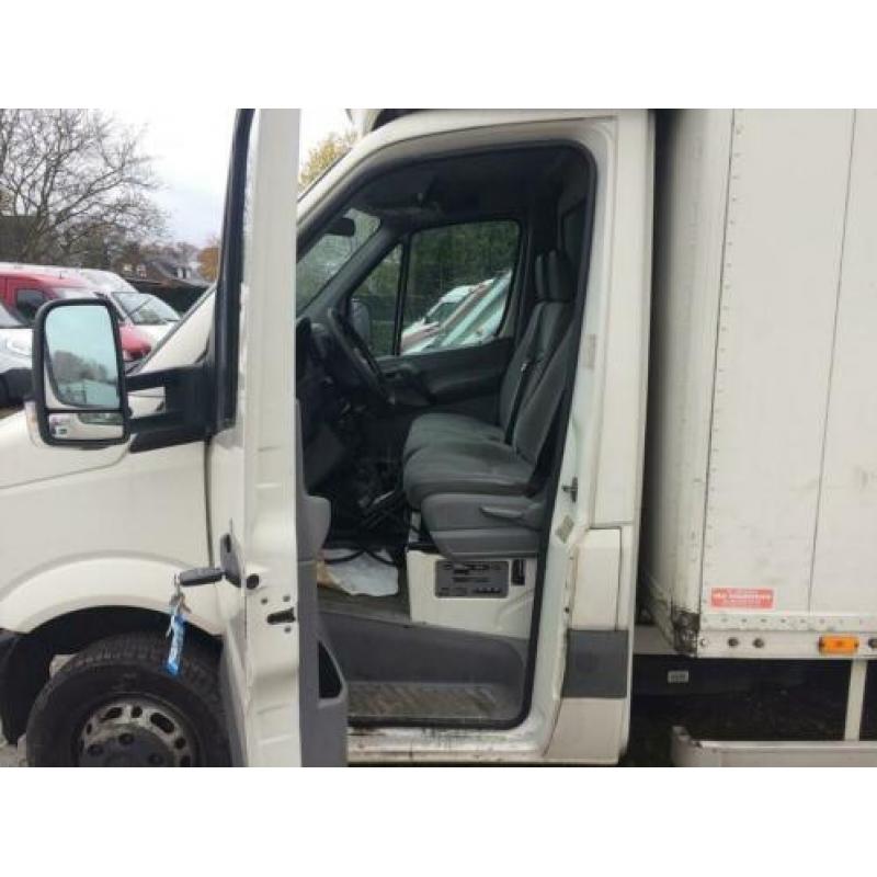 Volkswagen Crafter 50 2.5 TDI 100 kW Koffer MOTORSCHADE