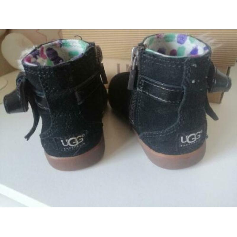 UGGs maat 22.5 (23)