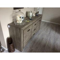 Dressoir, eettafel, tv meubel, salontafel