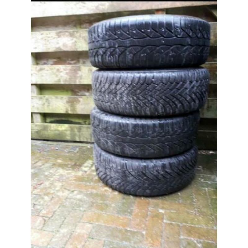 Te koop originele 16inch Volvo v50 velgen bieden!!!!