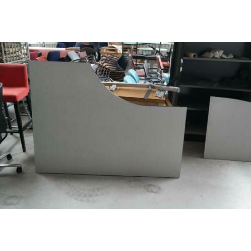 Trespa platen 120x160cm (rechte stuk=80x160cm) €17,50