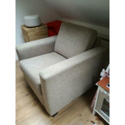 Beige fauteuil