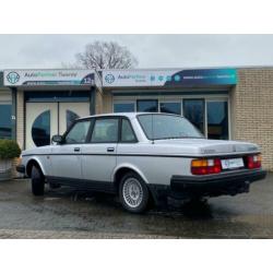 Volvo 240 2.3 GLT NIEUWSTAAT