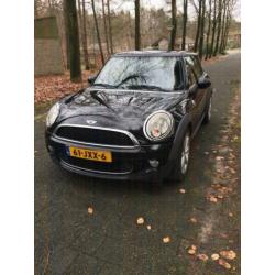 Mini Mini 1.4 16V ONE 55KW 2009 Zwart